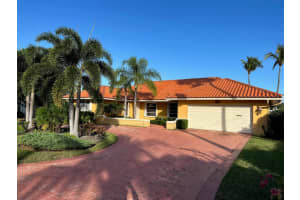 5230 NE 28th Avenue, Fort Lauderdale, FL 33308 Sold 02/16/24