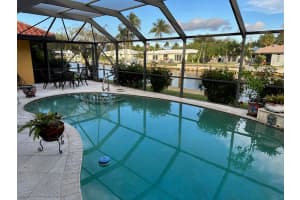 5230 NE 28th Avenue, Fort Lauderdale, FL 33308 Sold 02/16/24