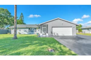 855 Royal Palm Beach Boulevard, Royal Palm Beach, FL 33411 Sold 01/03/24