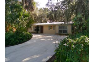 510 Dahlia Lane, Vero Beach, FL 32963 Sold 12/27/23