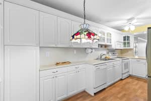 7 Royal Palm Way 208, Boca Raton, FL 33432 Sold 03/27/24