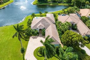 52 Bermuda Lake Drive, Palm Beach Gardens, FL 33418 Sold 07/31/24