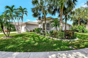 13516 Barcelona Lake Circle, Delray Beach, FL 33446 Sold 04/23/24