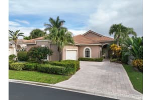 10806 Greenbriar Villa Drive, Lake Worth, FL 33449 Sold 02/27/24