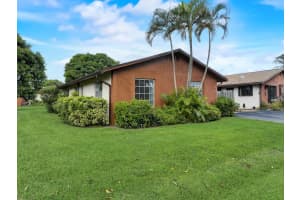 2663 SE 28th Circle 54, Boynton Beach, FL 33435 Sold 03/07/24