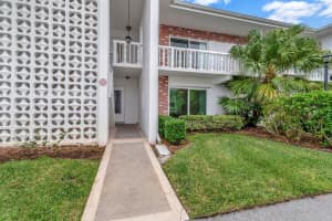 4501 S Ocean Boulevard F2, South Palm Beach, FL 33480 Sold 12/22/23