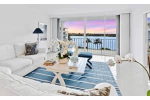 2784 S Ocean Boulevard 402e, Palm Beach, FL 33480 Sold 02/13/24