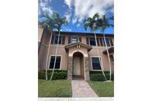 8884 W 35th Way, Hialeah, FL 33018 Sold 03/19/24