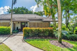 11794 Wimbledon Circle, Wellington, FL 33414 Sold 10/07/24