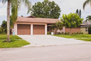 121 Santiago Street, Royal Palm Beach, FL 33411 Sold 02/20/24