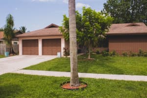 121 Santiago Street, Royal Palm Beach, FL 33411 Sold 02/20/24
