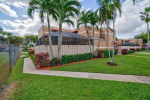 6101 Seven Springs Boulevard, Greenacres, FL 33463 Sold 02/27/24