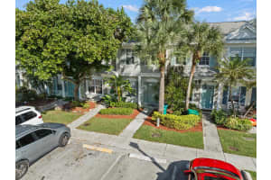 8046 Sanibel Drive, Tamarac, FL 33321 Sold 05/20/24