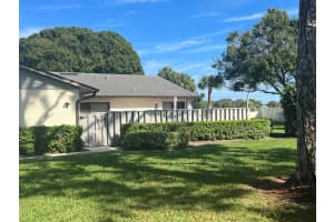 1325 Peppertree Trail D, Fort Pierce, FL 34950 Sold 05/20/24