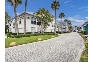 1194 Hillsboro Mile 35, Hillsboro Beach, FL 33062 Sold 04/15/24