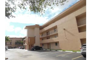 8893 Fontainebleau Boulevard 402, Miami, FL 33172 Sold 02/29/24