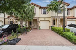 6947 Broadland Way, Coconut Creek, FL 33073 Sold 04/30/24