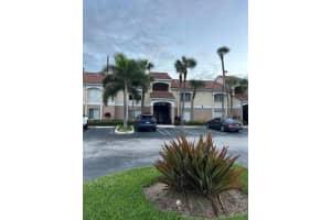 815 W Boynton Beach Boulevard 8-202, Boynton Beach, FL 33426 Sold 03/20/24