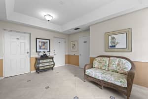 17031 Boca Club Boulevard 104b, Boca Raton, FL 33487 Sold 04/10/24