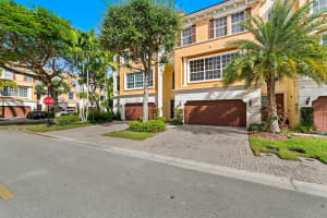 5660 NE Trieste Way, Boca Raton, FL 33487 Sold 07/16/24