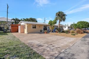 294 SE Sailfish Lane, Stuart, FL 34996 Sold 02/02/24