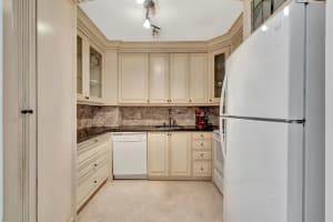 1980 S Ocean Drive 16h, Hallandale Beach, FL 33009 Sold 12/26/23