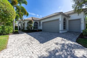 2443 Players Court, Wellington, FL 33414 Sold 05/31/24