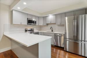 2309 23rd Lane Lane, Palm Beach Gardens, FL 33418 Sold 04/19/24