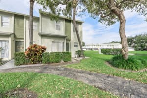 885 Crystal Lake Drive 885, Deerfield Beach, FL 33064 Sold 01/11/24