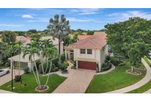 10381 Buena Ventura Drive, Boca Raton, FL 33498 Sold 02/05/24