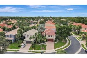 10381 Buena Ventura Drive, Boca Raton, FL 33498 Sold 02/05/24