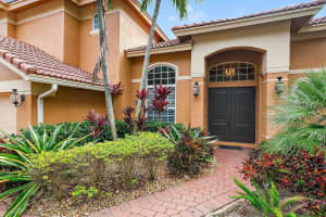 425 Oriole Circle, Jupiter, FL 33458 Sold 02/23/24