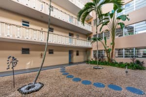410 SE 2nd Street 215, Hallandale Beach, FL 33009 Sold 01/08/24