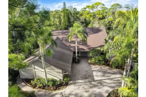 2072 SW Racquet Club Drive, Palm City, FL 34990 Sold 02/19/24