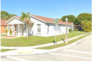 921 10th Street, West Palm Beach, FL 33401 Sold 01/31/24