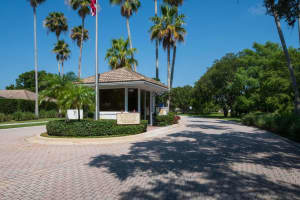 9304 Chapman Oak Court, Palm Beach Gardens, FL 33410 Sold 01/31/24