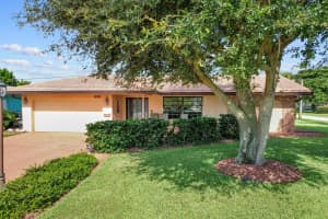 698 Heron Drive, Delray Beach, FL 33444 Sold 01/08/24