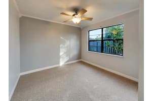 8 Cedar Circle, Boynton Beach, FL 33436 Sold 05/10/24