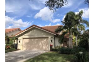 2865 Farragut Lane, West Palm Beach, FL 33409 Sold 01/31/24
