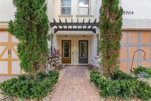 15704 Italian Cypress Way, Wellington, FL 33414 Sold 02/29/24