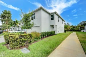 896 Seabright Avenue, West Palm Beach, FL 33413 Sold 12/15/23