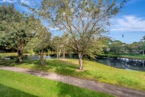 5087 Oak Hill Lane 326, Delray Beach, FL 33484 Sold 04/04/24