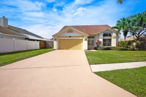 6273 Madras Circle, Boynton Beach, FL 33437 Sold 01/12/24
