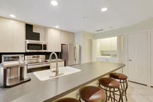 1602 Silverleaf Oak Court, Palm Beach Gardens, FL 33410 Sold 04/26/24