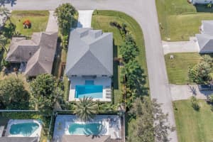 3820 7th Place, Vero Beach, FL 32968 Sold 02/29/24