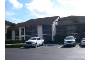 3200 Twin Lakes Terrace 102, Fort Pierce, FL 34951 Sold 03/07/25