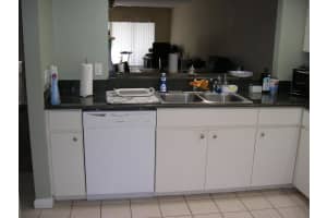 3200 Twin Lakes Terrace 102, Fort Pierce, FL 34951 Sold 03/07/25