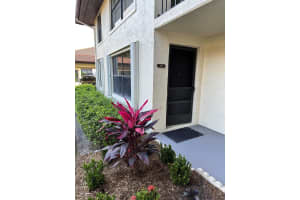 91 SW South River Drive 107, Stuart, FL 34997 Sold 07/17/24