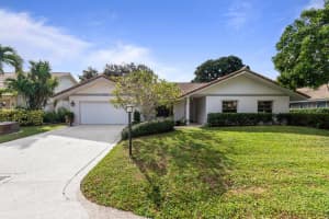 1045 Shady Lakes Circle S, Palm Beach Gardens, FL 33418 Sold 01/19/24