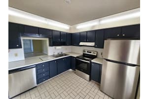 842 Salem Lane, Lake Worth, FL 33467 Sold 06/20/24